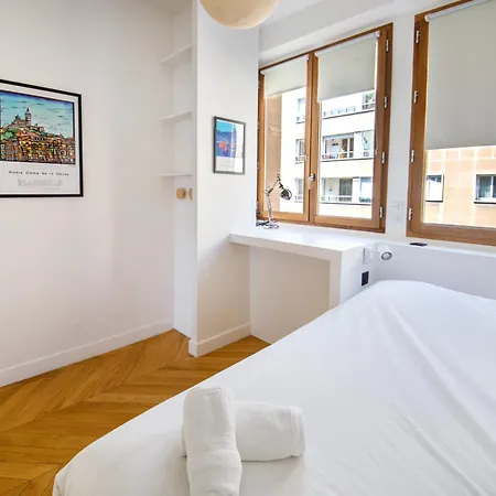 Superbe Appartement, Vue Notre Dame De La Garde, Vieux Port Marseille