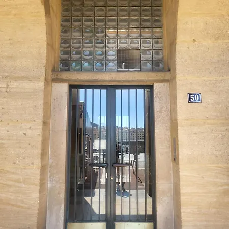 Superbe Appartement, Vue Notre Dame De La Garde, Vieux Port Apartment Marseille